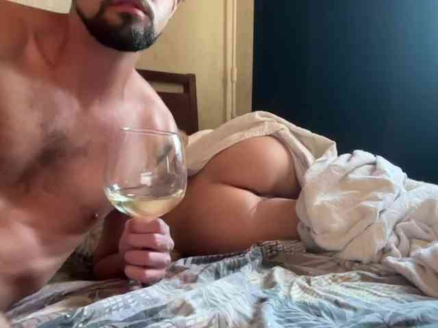 Prettytime's cam show statistics and live stream