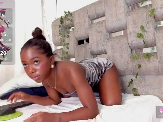 AprilBratz live webcam show