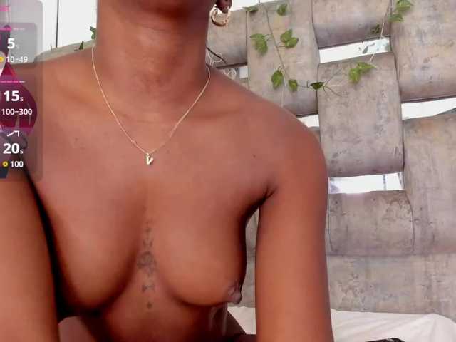 AprilBratz live cam on BongaCams