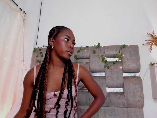 AprilBratz live cam on BongaCams