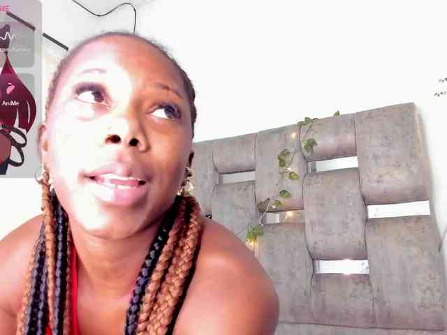 AprilBratz webcam