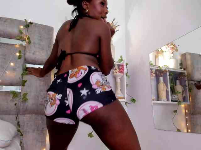 AprilBratz