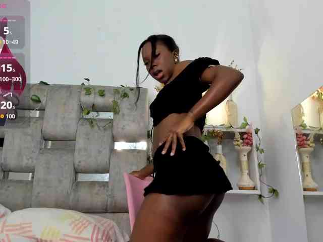 Model: AprilBratz