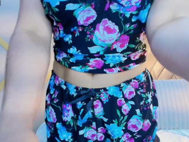 DulceeCielo live cam on BongaCams
