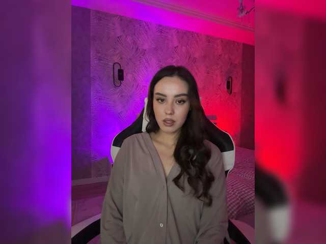 LizaKing live cam preview
