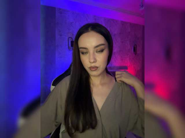 LizaKing live cam preview