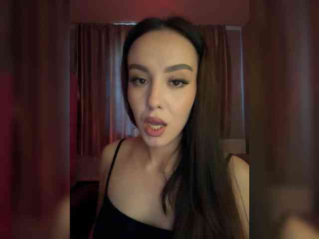 LizaKing webcam