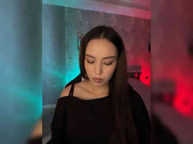 LizaKing webcam