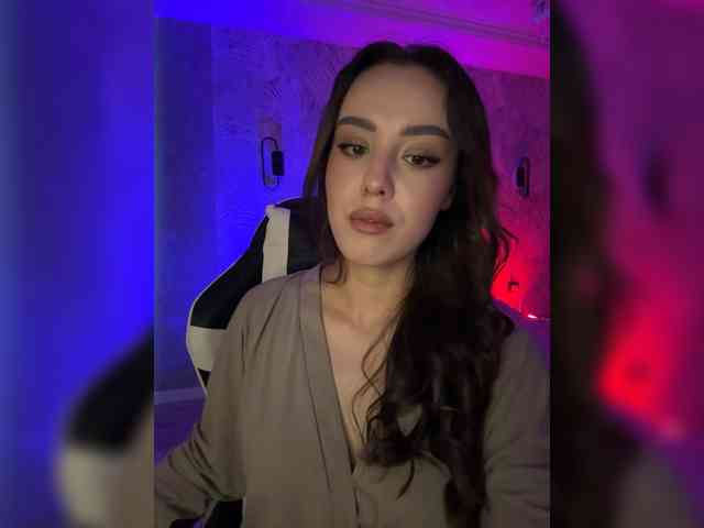 LizaKing webcam