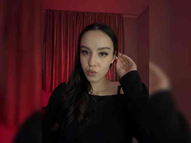 LizaKing webcam