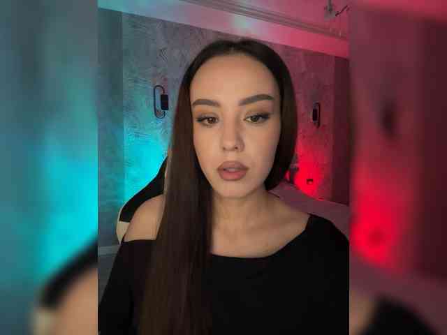 LizaKing webcam