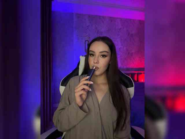 LizaKing webcam