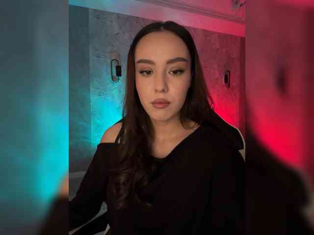 LizaKing webcam