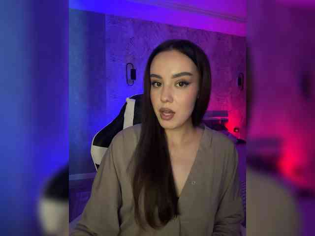 LizaKing webcam