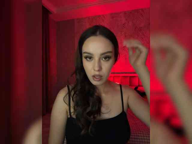 LizaKing webcam