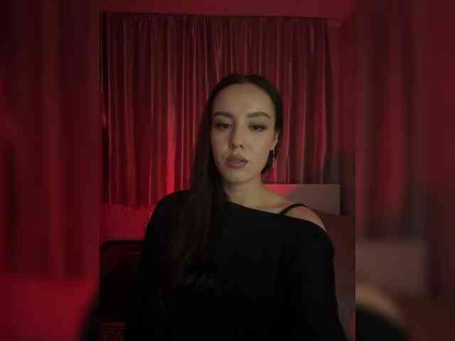 LizaKing webcam