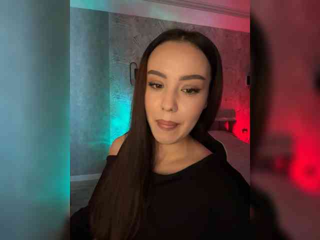LizaKing webcam