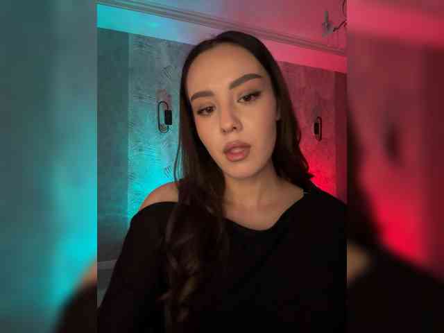 LizaKing webcam
