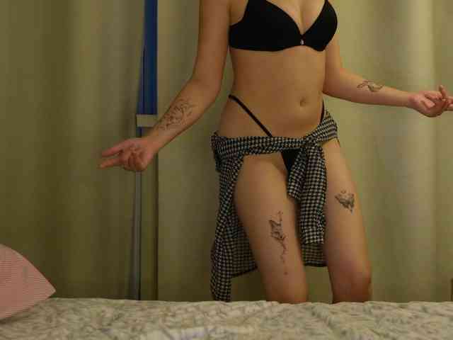 GracieBacie webcam