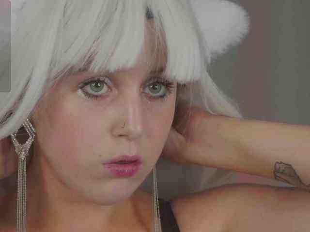 Modella: GracieBacie