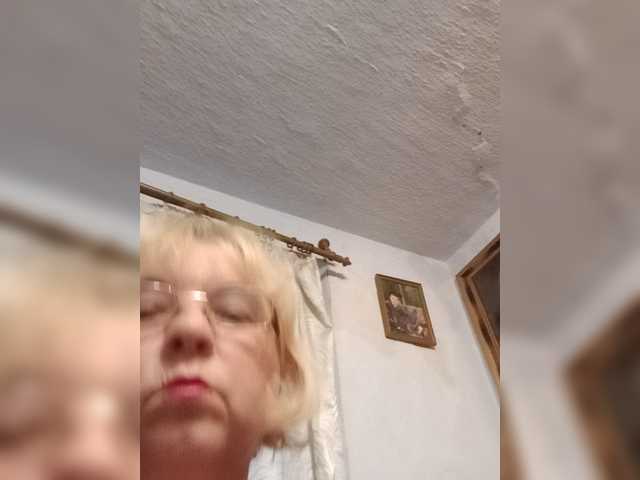 ElenaBeautiful784 live cam on BongaCams