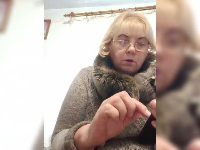 ElenaBeautiful784 live cam on BongaCams