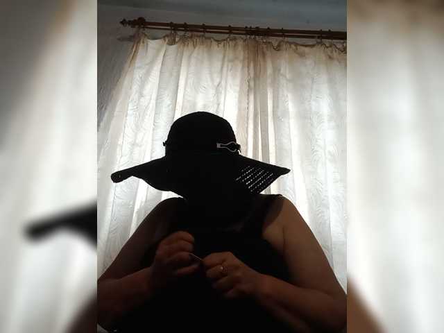 ElenaBeautiful784