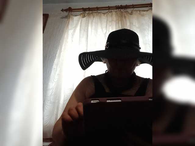 ElenaBeautiful784