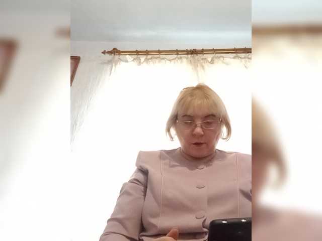 ElenaBeautiful784