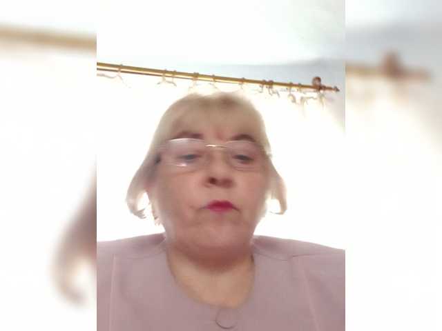 ElenaBeautiful784 live cam on BongaCams