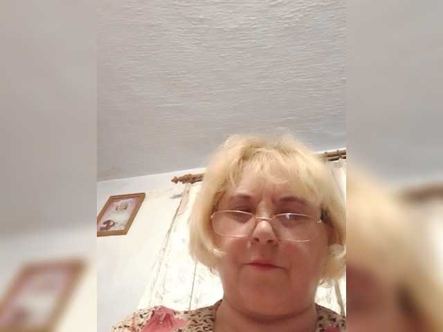 ElenaBeautiful784 live cam on BongaCams