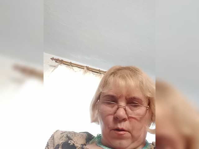 ElenaBeautiful784 live cam on BongaCams