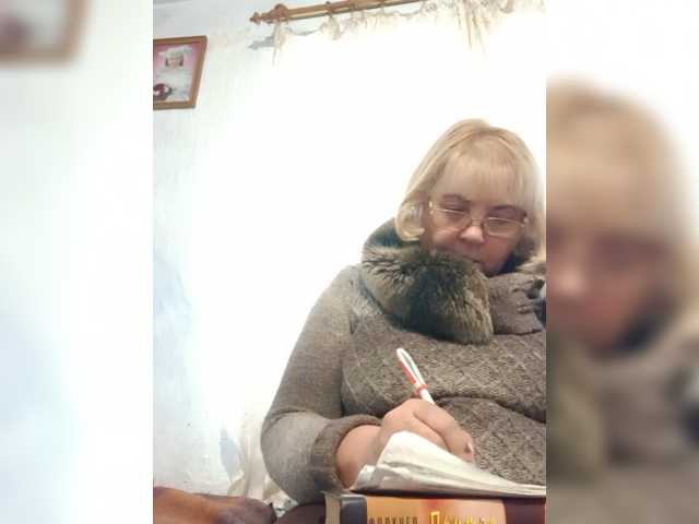 ElenaBeautiful784 live cam on BongaCams