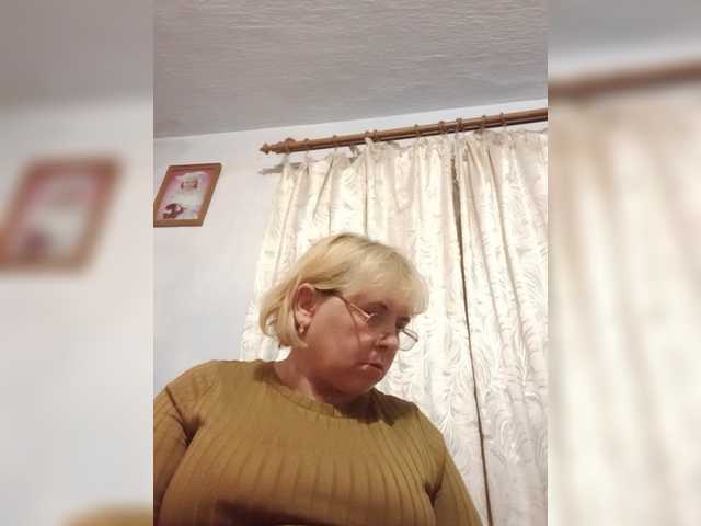 ElenaBeautiful784 live cam on BongaCams