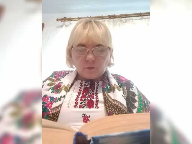ElenaBeautiful784 live cam on BongaCams