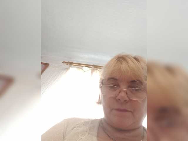 ElenaBeautiful784 live cam on BongaCams