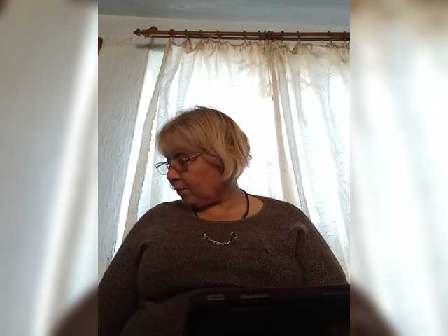 ElenaBeautiful784
