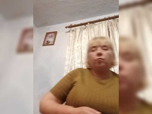 ElenaBeautiful784 live cam on BongaCams