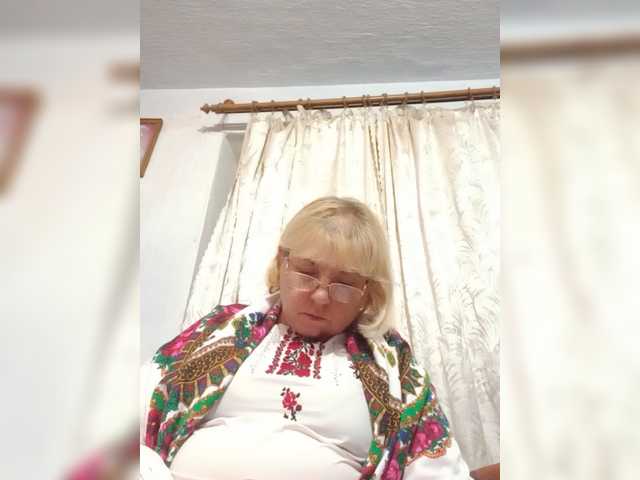 ElenaBeautiful784 live cam on BongaCams
