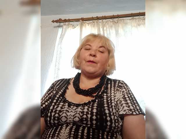 ElenaBeautiful784 live cam on BongaCams