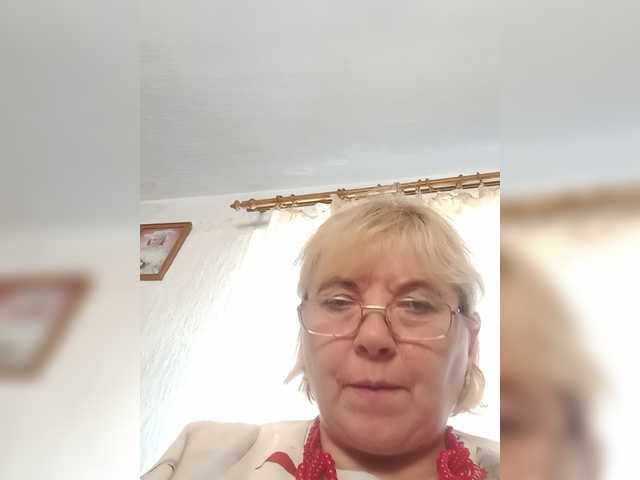 ElenaBeautiful784 live cam on BongaCams