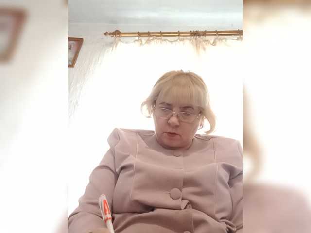 ElenaBeautiful784