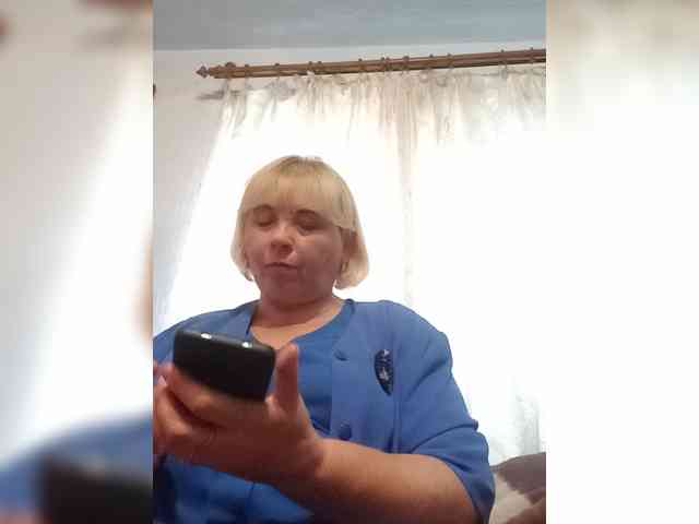 ElenaBeautiful784 webcam