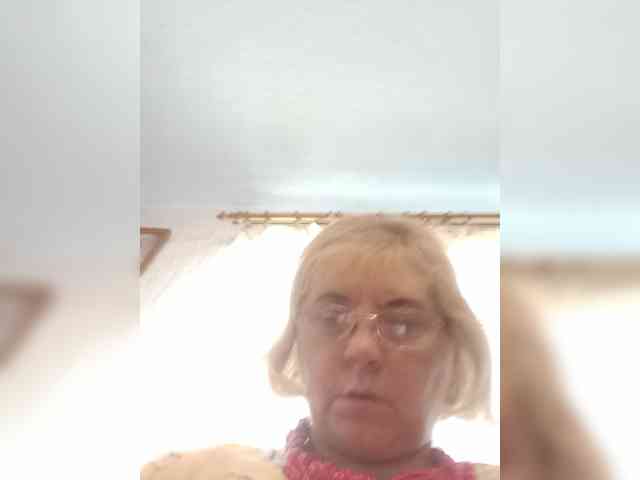 ElenaBeautiful784 webcam