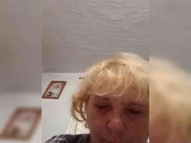Modèle: ElenaBeautiful784