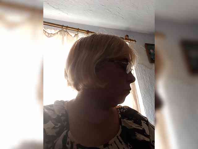 Modèle: ElenaBeautiful784