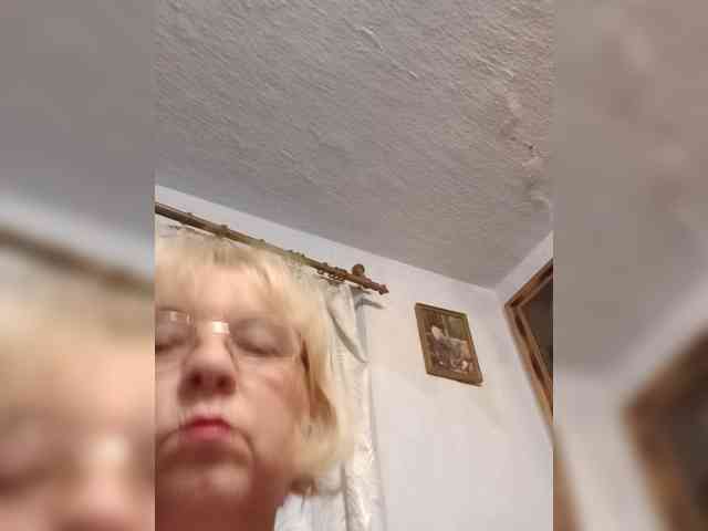 ElenaBeautiful784