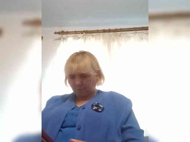 ElenaBeautiful784 webcam