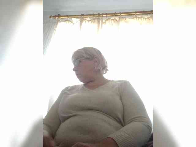 ElenaBeautiful784 webcam