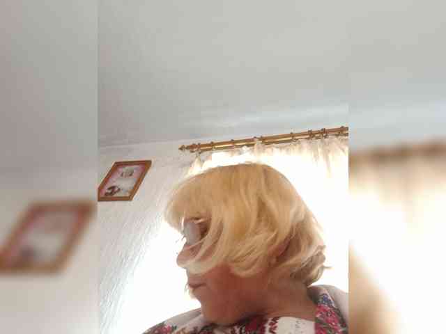 Modèle: ElenaBeautiful784